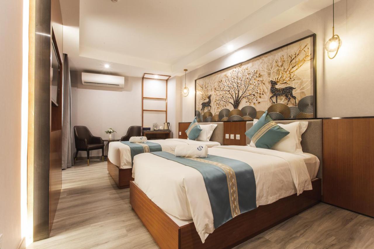 Thapae Twins Hotel Chiang Mai Exterior photo